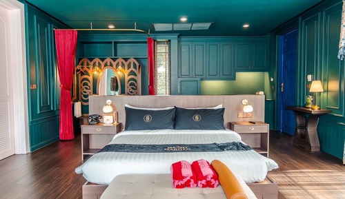 Deluxe Pool Access Room Stay 24 Hours