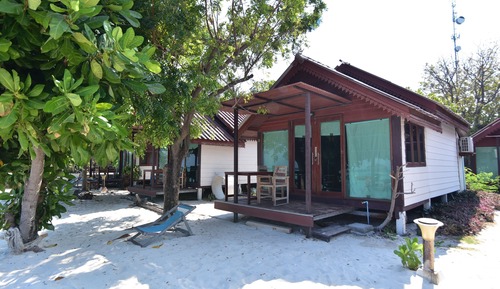 Beach Front Room