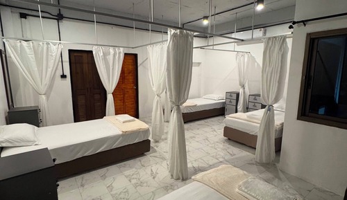 Comfort Shared Dormitory, Men only, City View
