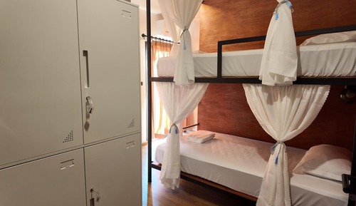Classic Shared Dormitory, Mixed Dorm, City View