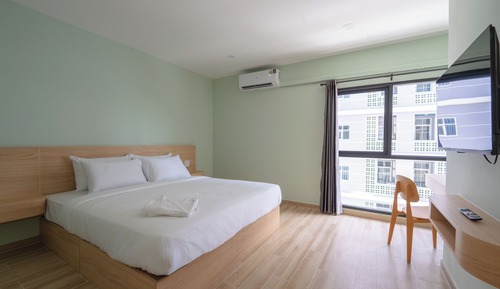 Deluxe Room, City View
