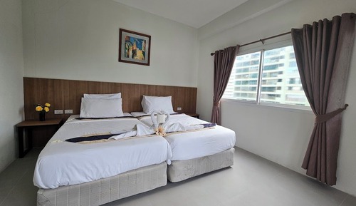 Twin Room, City View