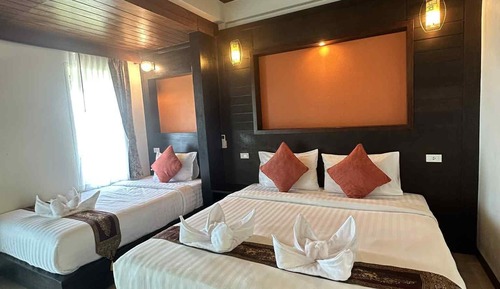 Deluxe Double Room with partial sea view 2rd floor