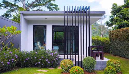 Double Studio with Mountain View (Lovely Room)