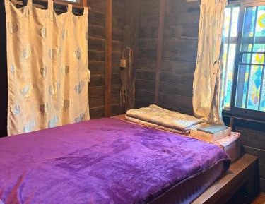 Standard Single Room with Shared Bathroom