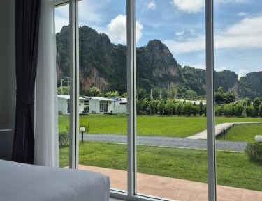 Double Room with Mountain View
