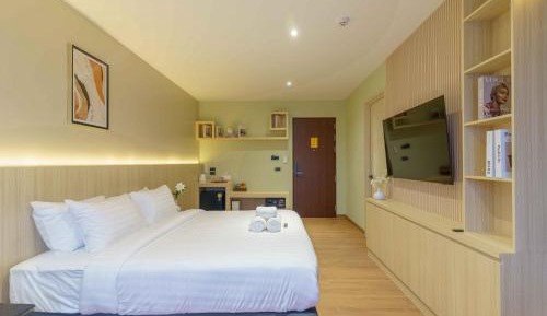 Superior King Room