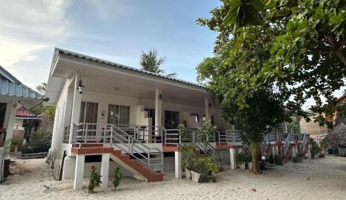 Deluxe Double or Twin Room with Balcony