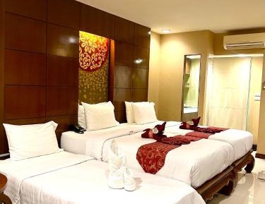Deluxe Twin With Extra Bed(3 Adutls) - No Airport Transfer