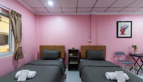 Deluxe Twin Room