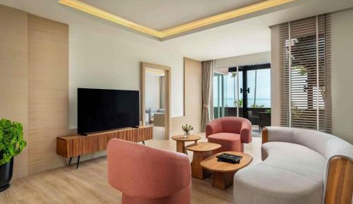 Three-Bedroom King Suite - Oceanfront