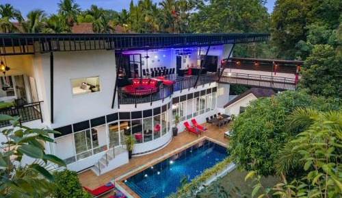 Villa with Private Pool