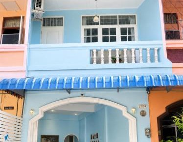 Two-Bedroom Townhouse