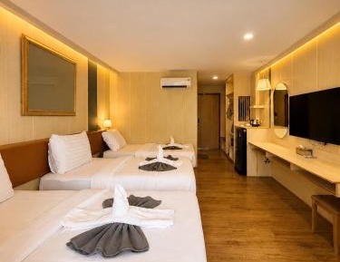 Triple Room with Balcony