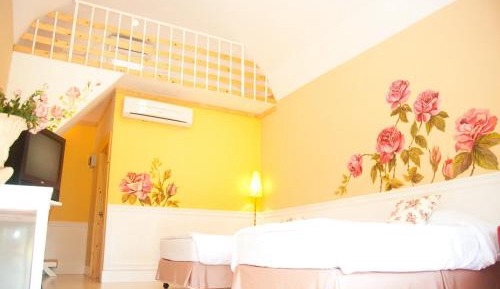 Twin Room with Extra Bed