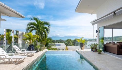 Villa with Sea View