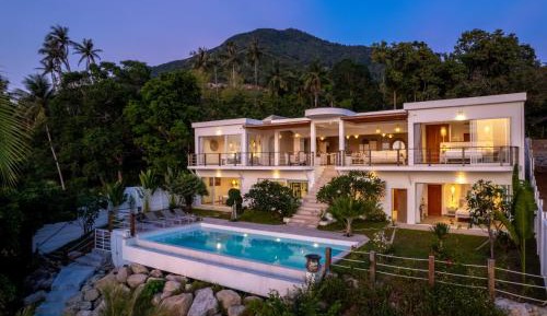 Villa - Beach Front