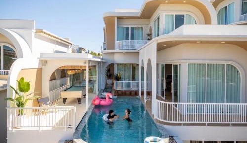 Villa with Private Pool