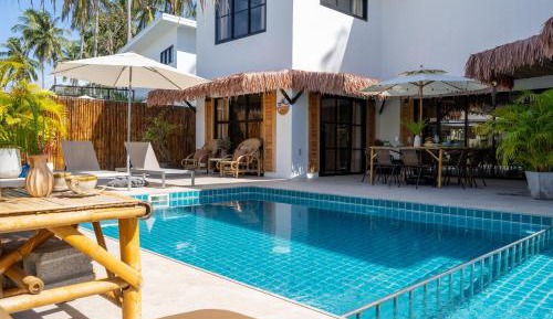 Five-Bedroom Villa