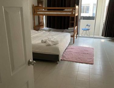 Studio Apartment with Balcony