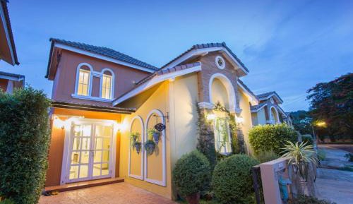 Villa with Private Pool