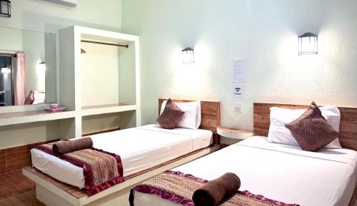 Twin Room with View