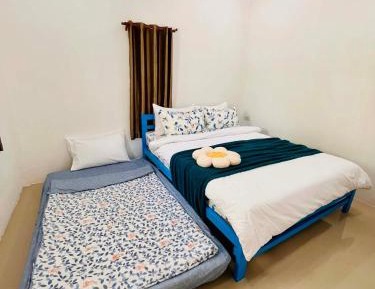 Triple Room with Private External Bathroom