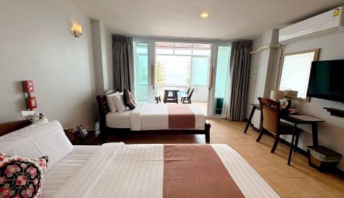 Deluxe Double or Twin Room with Sea View