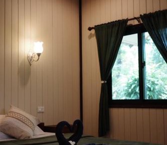 Deluxe Bungalow