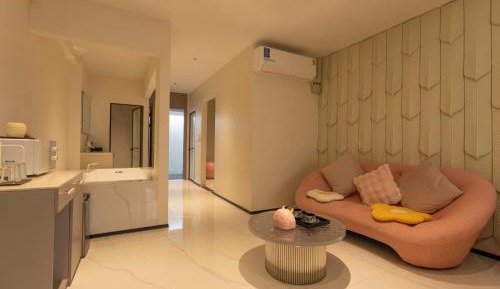 Deluxe Double Room with Bath