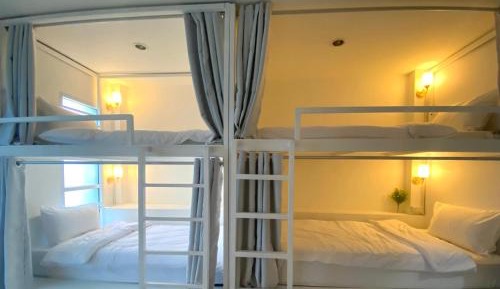 Bed in 8-Bed Mixed Dormitory Room