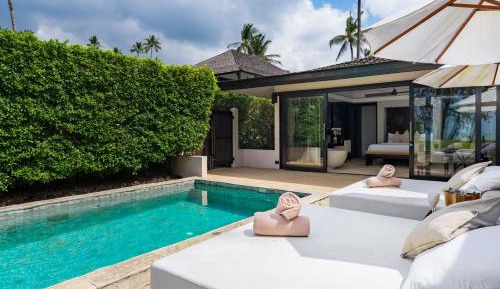 Beachfront 2 Bedroom Private Pool Villa
