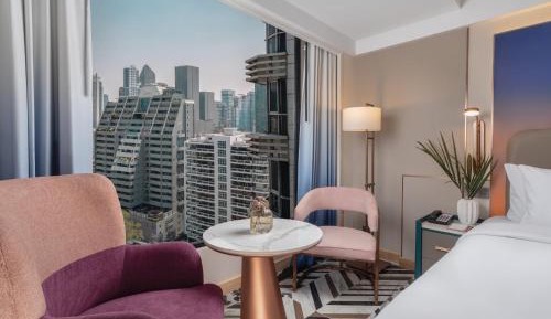 Grande Deluxe King Room