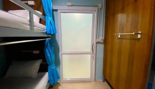6-Bed Mixed Dormitory Room