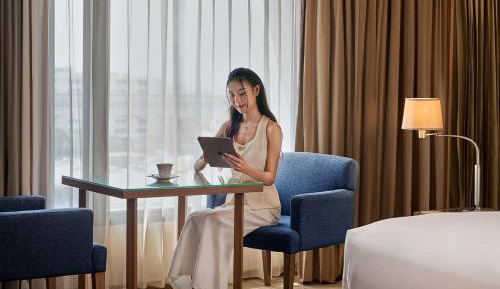 Junior Suite King with Exclusive Benefits 