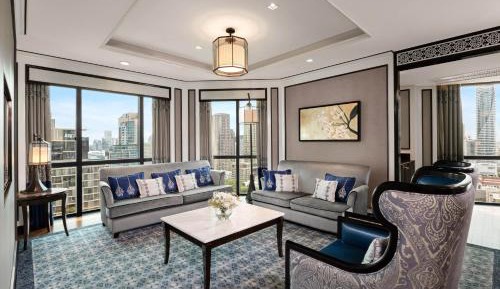 Royal Club Suite, Club lounge access, 1 King, City view