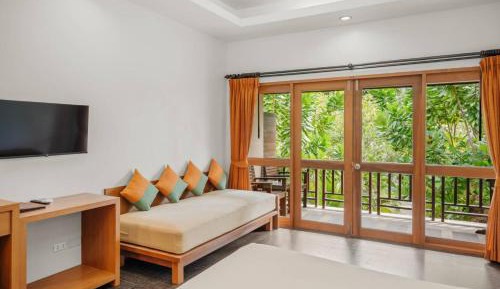 Deluxe Double or Twin Room