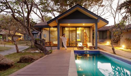 Villa with Private Pool