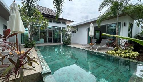 Villa with Private Pool
