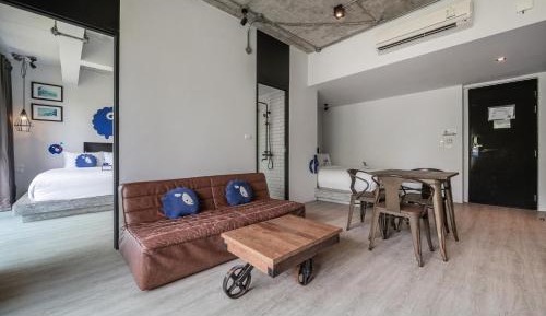  Family One Bedroom with Sea View