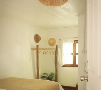 Queen Room with Garden View