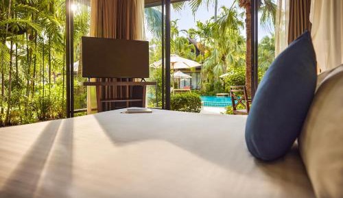 Pool Access Villa