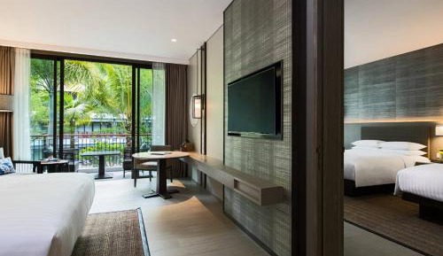 Family Room, Guest room, Balcony