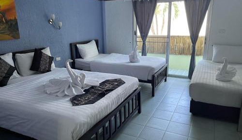 Quadruple Room with Balcony