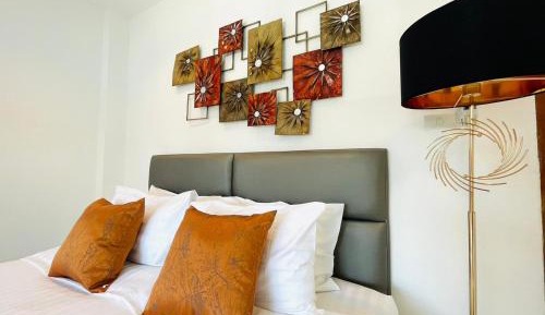 Deluxe Family Suite
