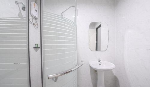 Queen Suite