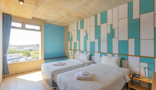Deluxe Twin Room