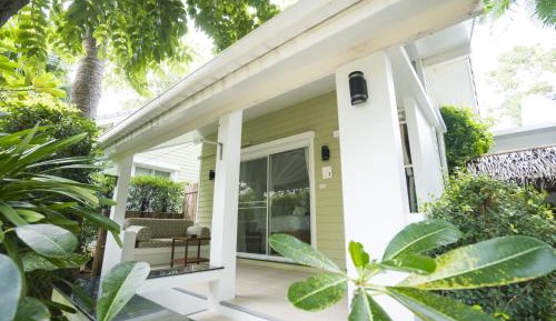 Deluxe Bungalow