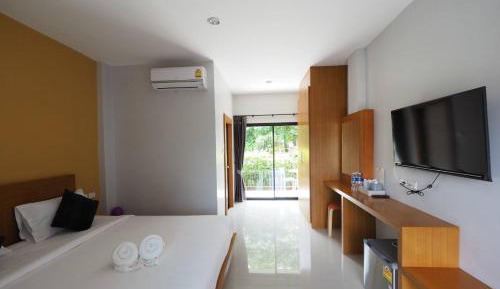 Superior Triple Room