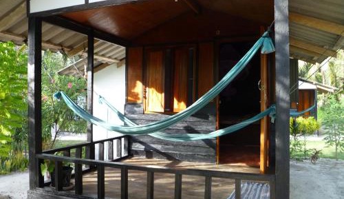 Garden View Bungalow with Fan